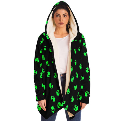 Alienator hooded cloak V2